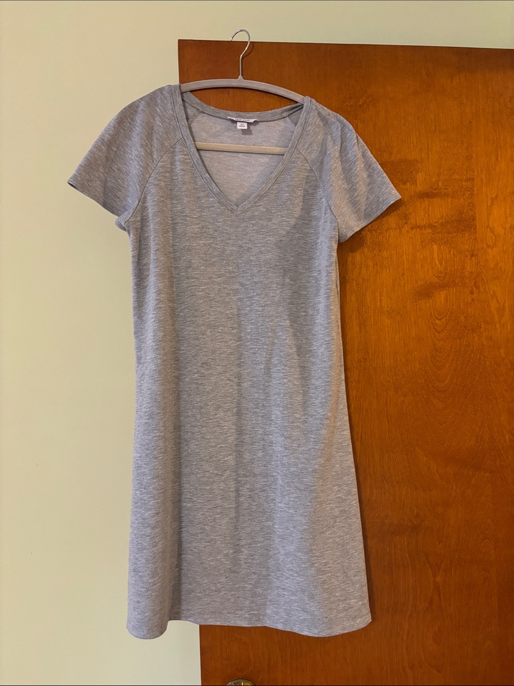 Nine West Heather Gray V-Neck Short Sleeve Dress